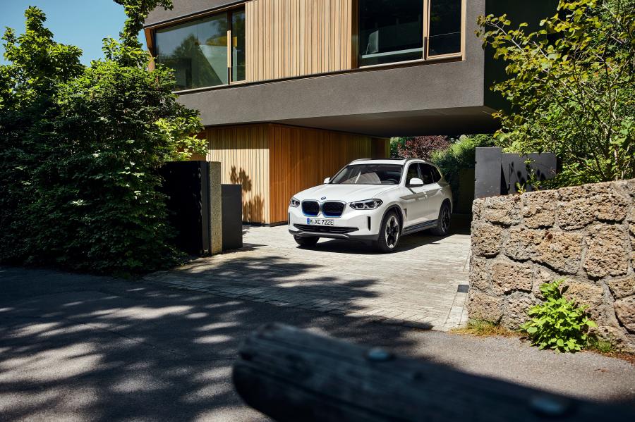  BMW iX3 (G08) 2020 года  (WW) (фото 18 из 87)